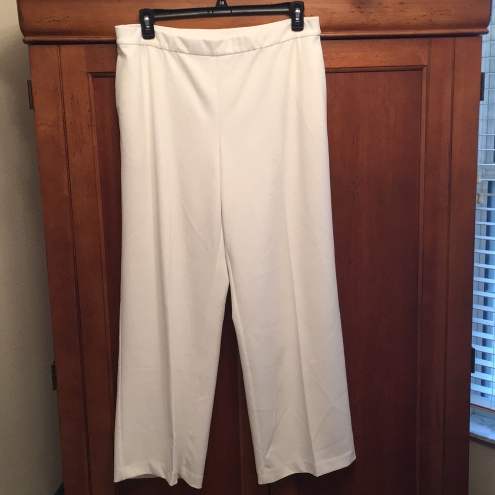 Dennis Basso NWOT winter white dress slacks